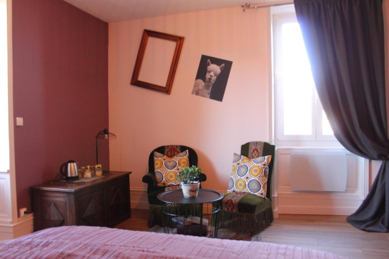 Le Manoir De Cocelle Bed & Breakfast Paris-lʼHôpital Dış mekan fotoğraf