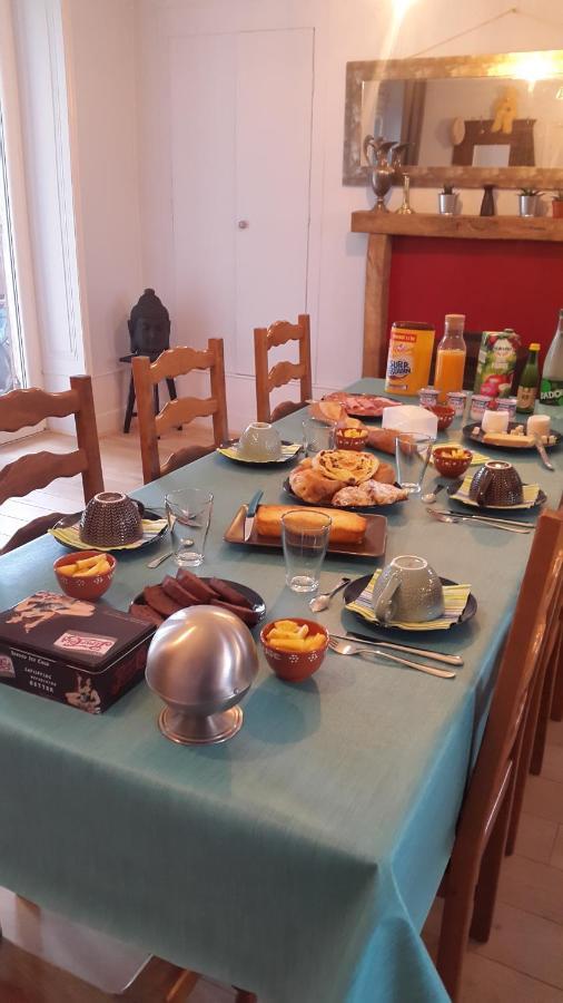 Le Manoir De Cocelle Bed & Breakfast Paris-lʼHôpital Dış mekan fotoğraf
